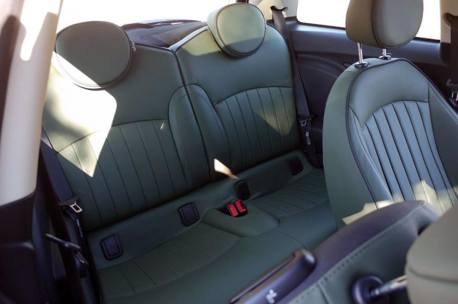 Mini Cooper S 2011 года  (фото 10 из 71)